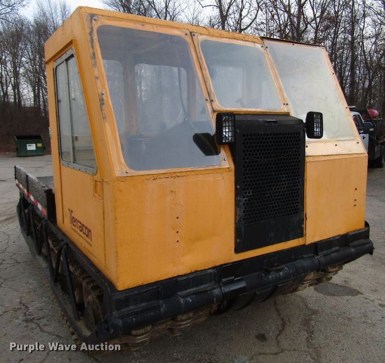 image for item DH8337 Bombardier MCD2-MC track carrier