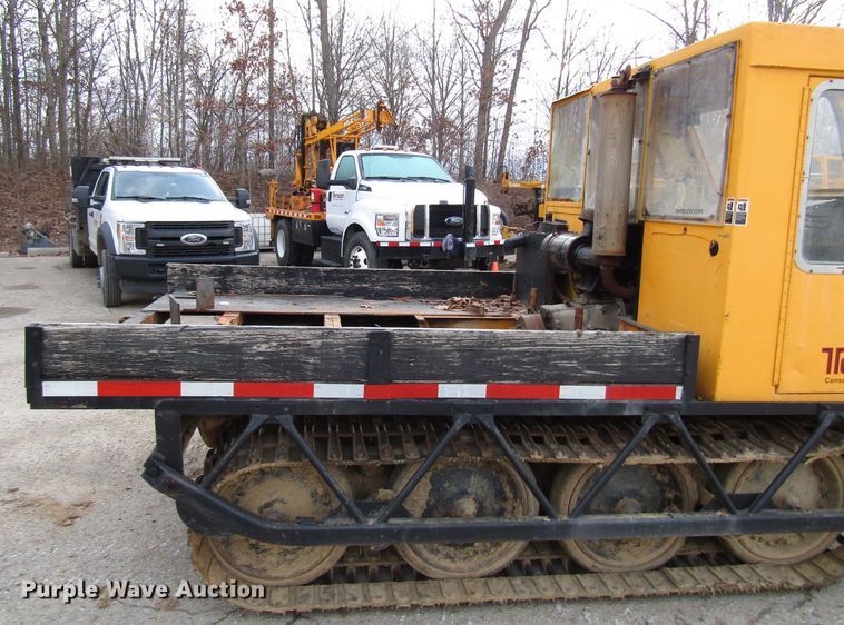image for item DH8337 Bombardier MCD2-MC track carrier