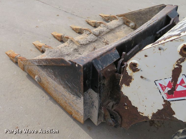 image for item DI2014 2015 Terex R070T skid steer