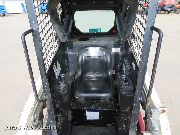 image for item DI2014 2015 Terex R070T skid steer