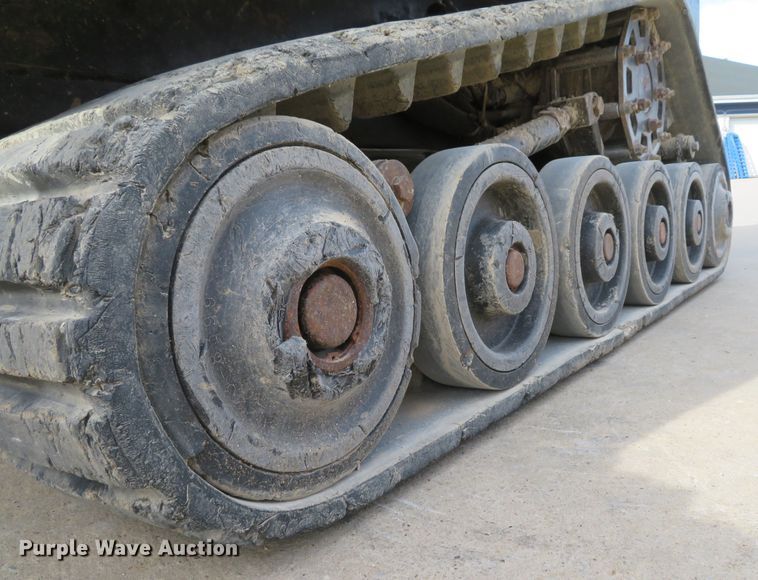 image for item DI2014 2015 Terex R070T skid steer