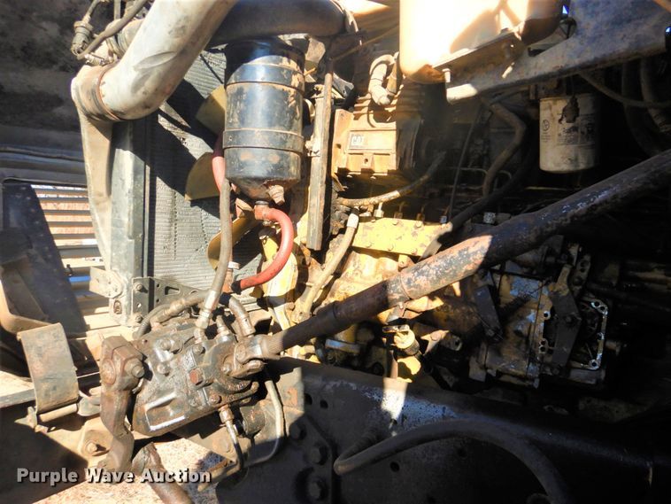 image for item DI2442 1995 Ford LTS9000 vacuum/kill truck