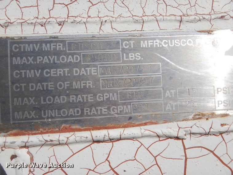 image for item DI2442 1995 Ford LTS9000 vacuum/kill truck