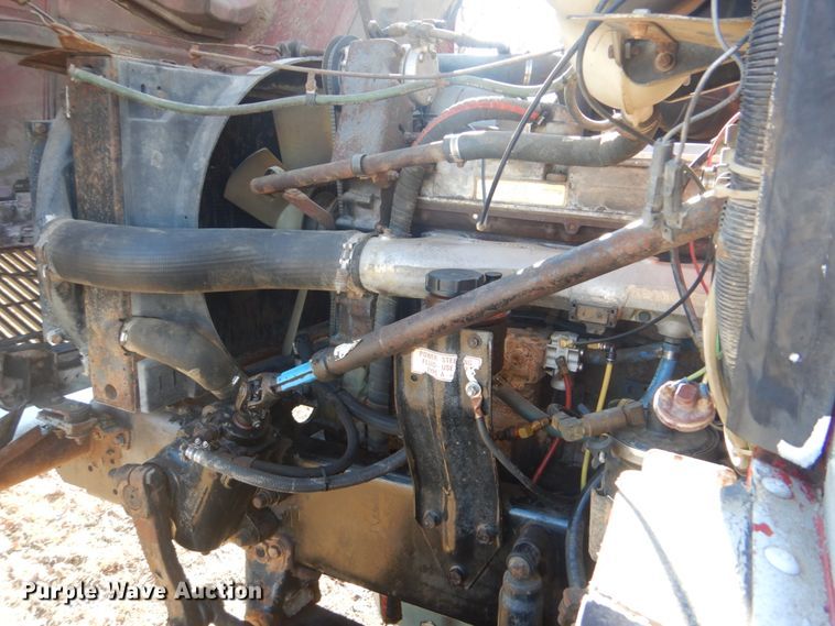 image for item DI2443 1993 Volvo WG well service rig truck