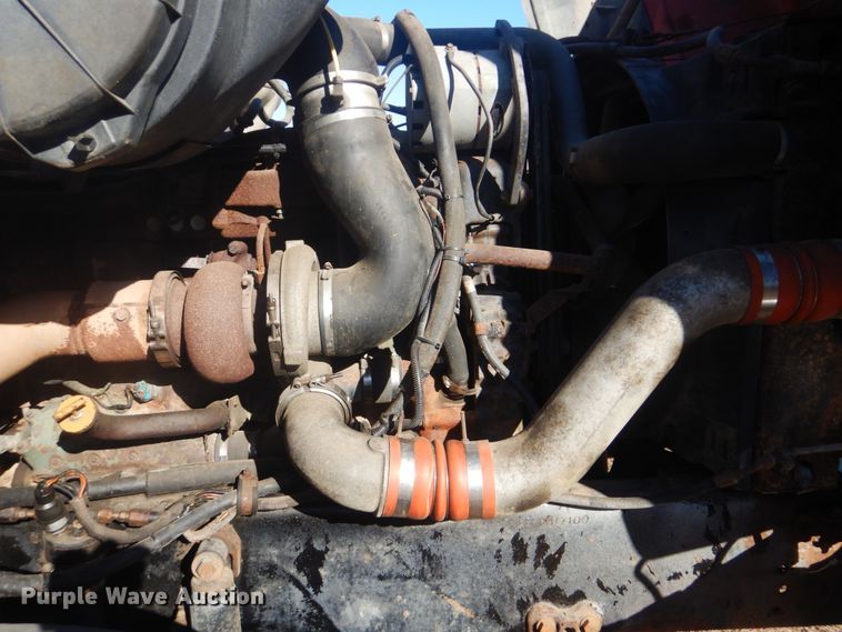 image for item DI2443 1993 Volvo WG well service rig truck