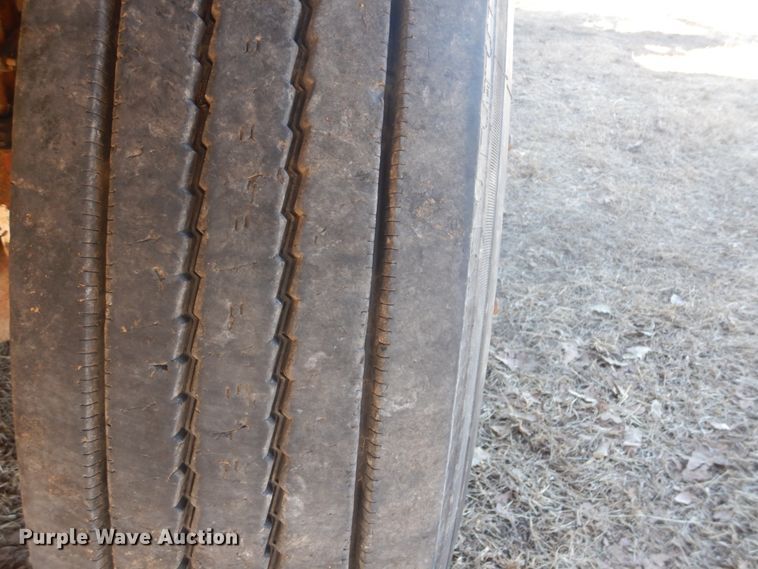 image for item DI2443 1993 Volvo WG well service rig truck