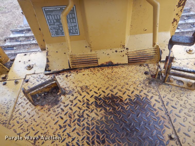 image for item DI2444 1986 Caterpillar D5B dozer