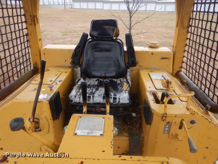image for item DI2444 1986 Caterpillar D5B dozer