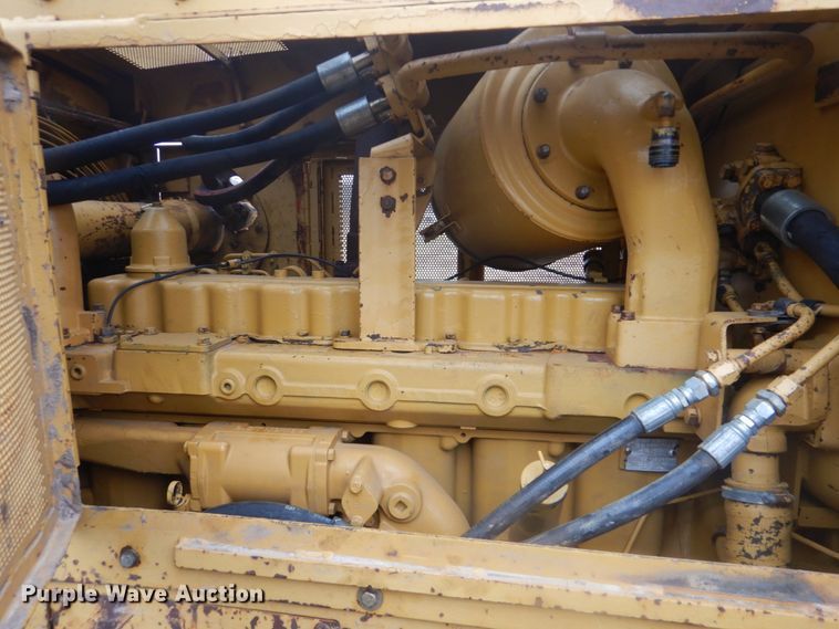 image for item DI2444 1986 Caterpillar D5B dozer