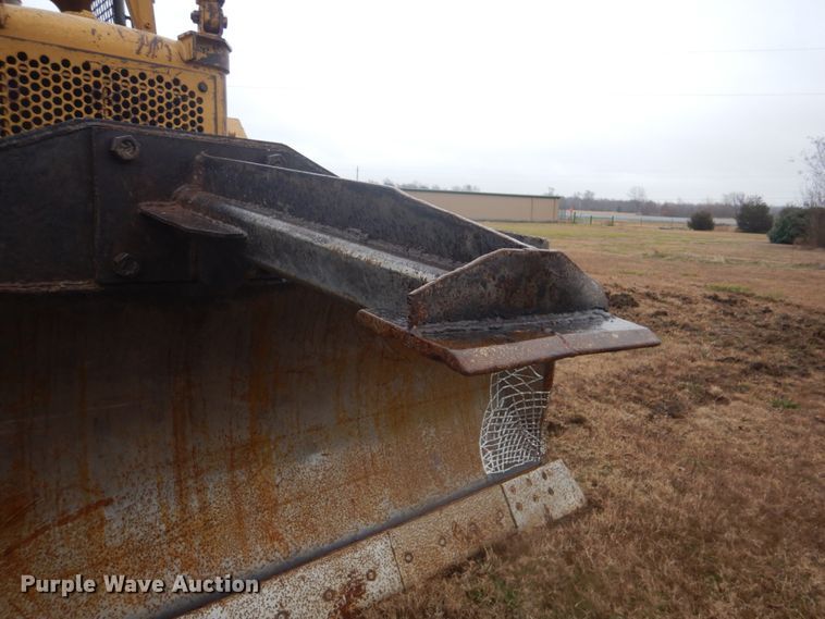 image for item DI2444 1986 Caterpillar D5B dozer