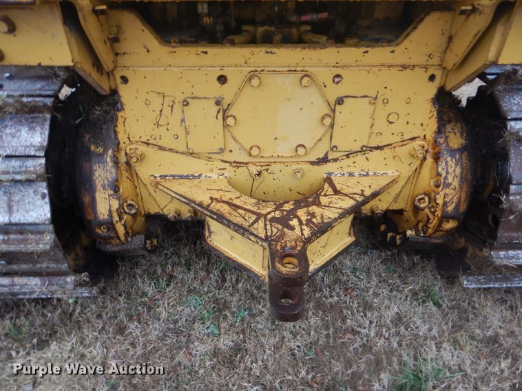 image for item DI2444 1986 Caterpillar D5B dozer