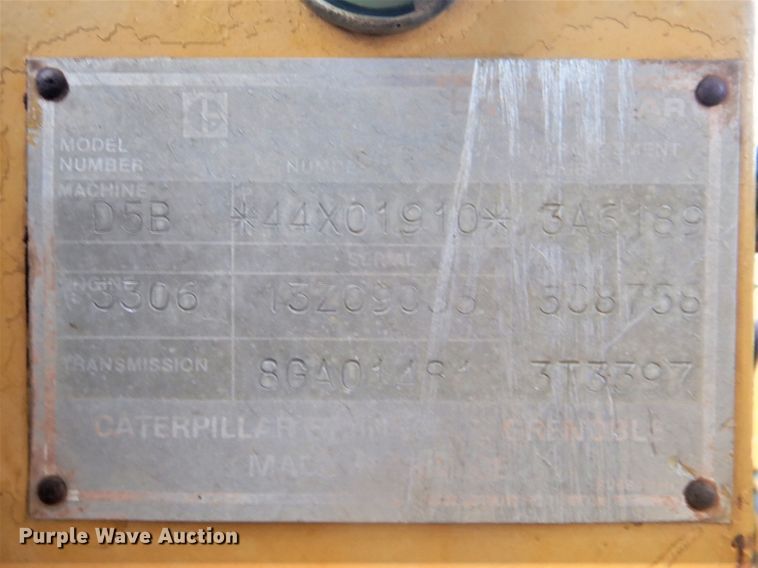 image for item DI2444 1986 Caterpillar D5B dozer