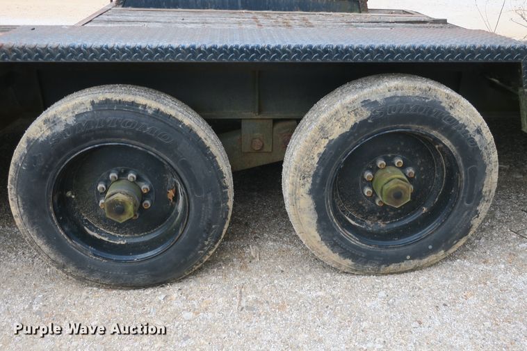 image for item EA9425 1997 Holden TPS18 equipment trailer