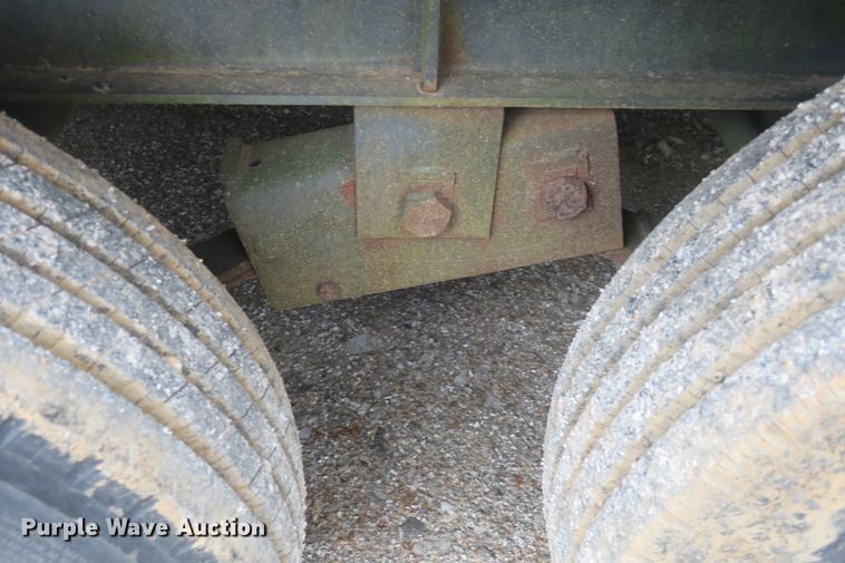 image for item EA9425 1997 Holden TPS18 equipment trailer