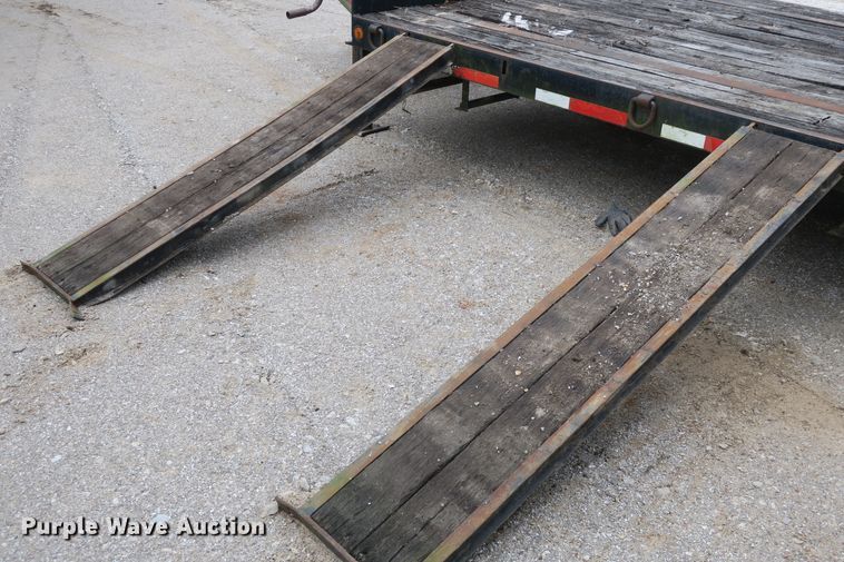 image for item EA9425 1997 Holden TPS18 equipment trailer