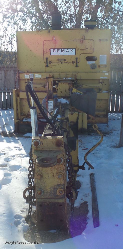 image for item EF9610 1998 Remax 4000 reclaimer