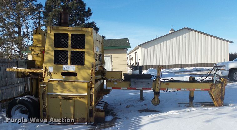 image for item EF9610 1998 Remax 4000 reclaimer