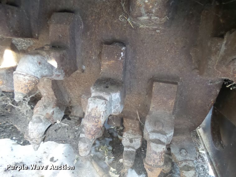 image for item EF9610 1998 Remax 4000 reclaimer