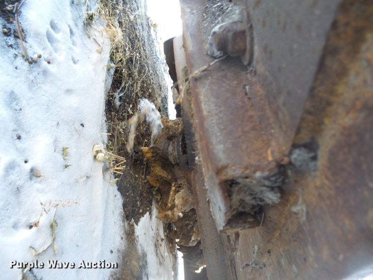 image for item EF9610 1998 Remax 4000 reclaimer