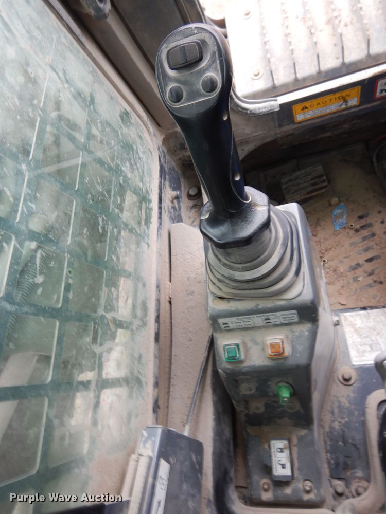 image for item EK9136 2012 Takeuchi TL250 skid steer