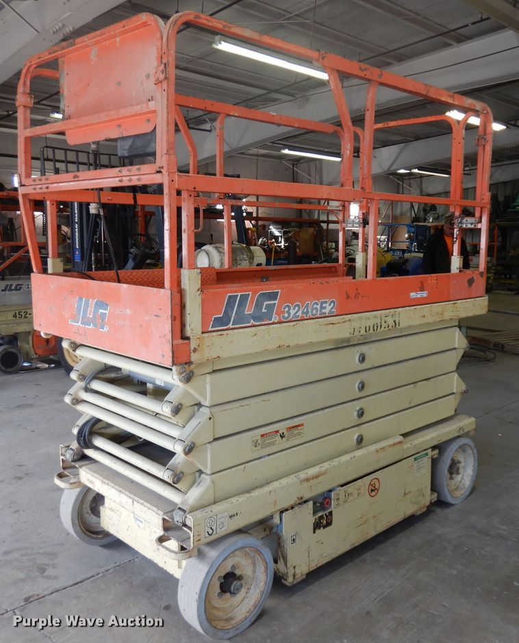 image for item ER9818 JLG 3246E2 scissor lift