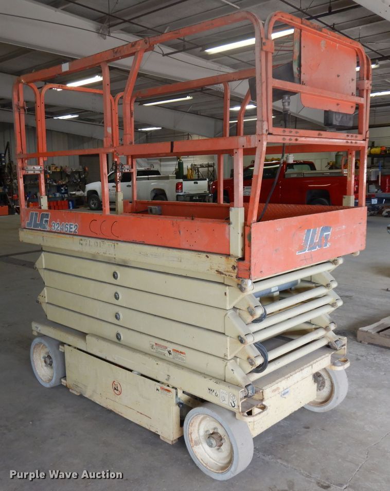 image for item ER9818 JLG 3246E2 scissor lift