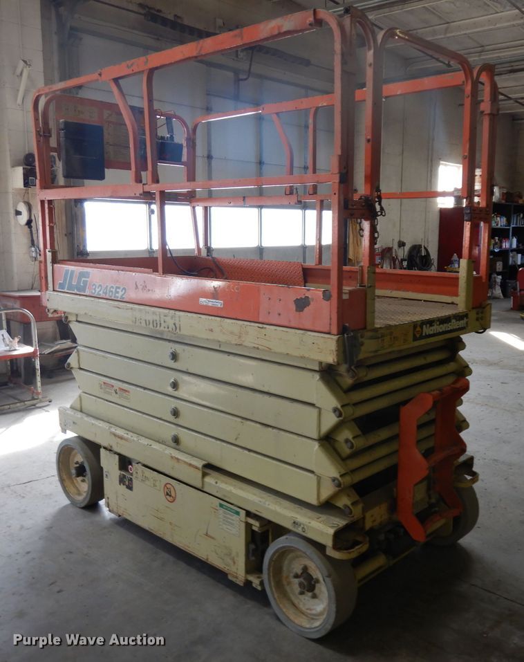 image for item ER9818 JLG 3246E2 scissor lift