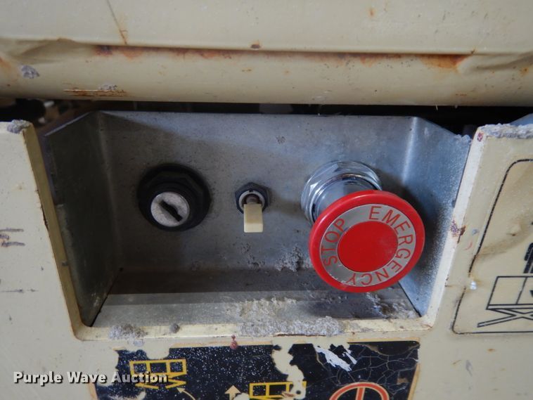 image for item ER9818 JLG 3246E2 scissor lift