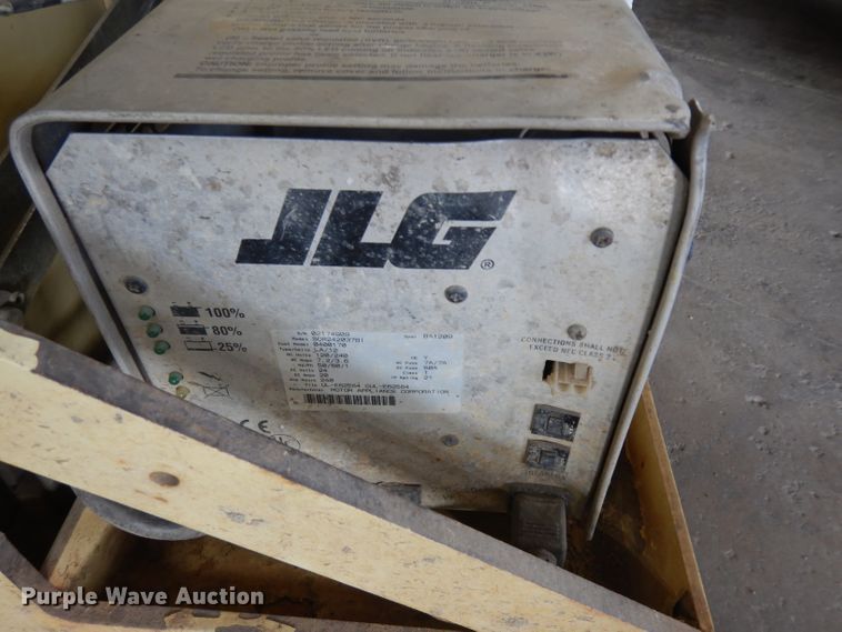 image for item ER9818 JLG 3246E2 scissor lift
