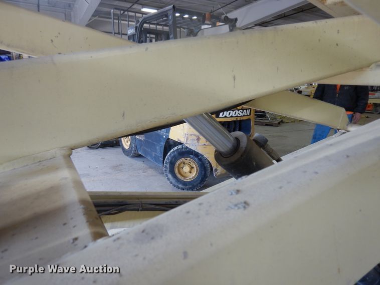 image for item ER9818 JLG 3246E2 scissor lift