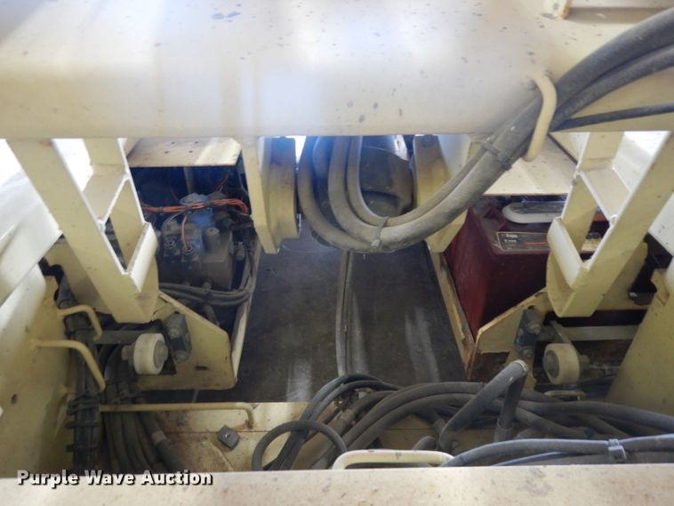 image for item ER9818 JLG 3246E2 scissor lift