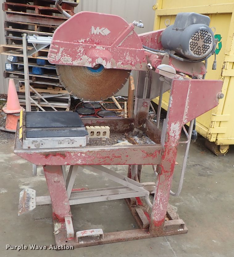 image for item FF9322 (3) masonry saws