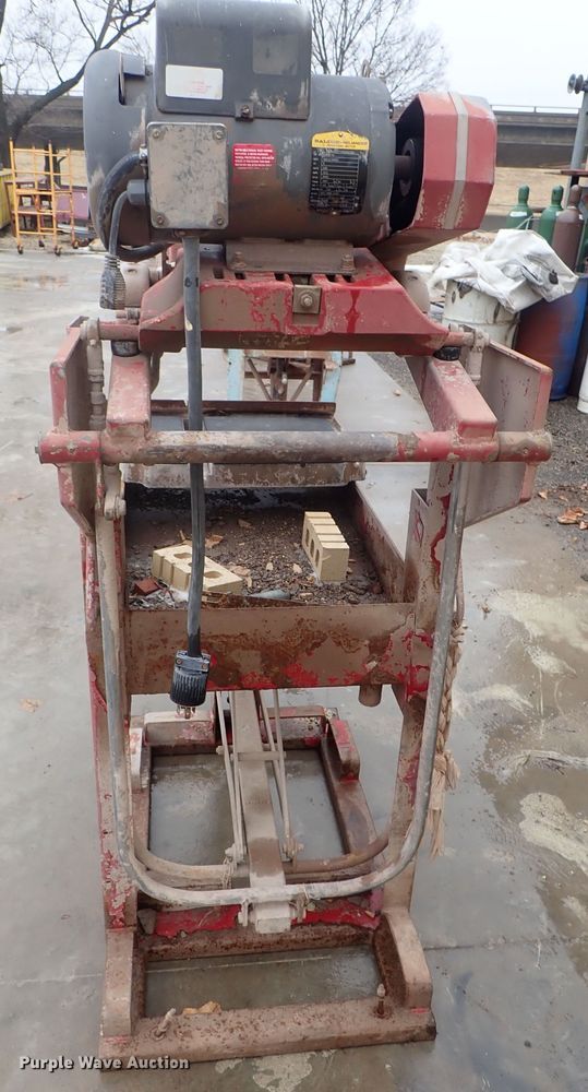 image for item FF9322 (3) masonry saws