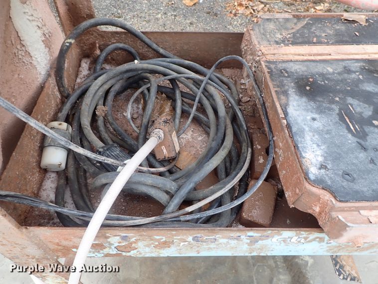 image for item FF9322 (3) masonry saws