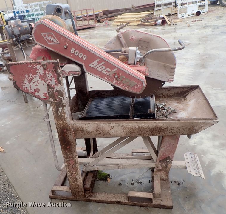 image for item FF9322 (3) masonry saws