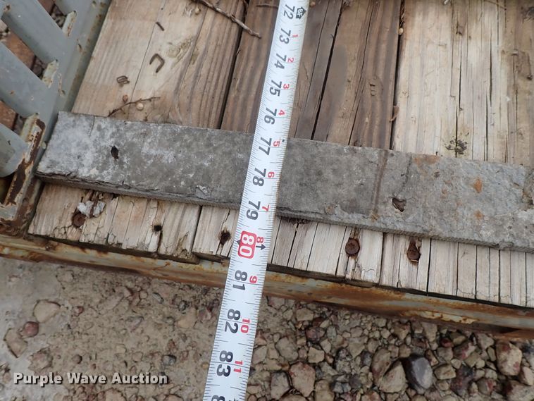 image for item FF9324 (5) L-racks