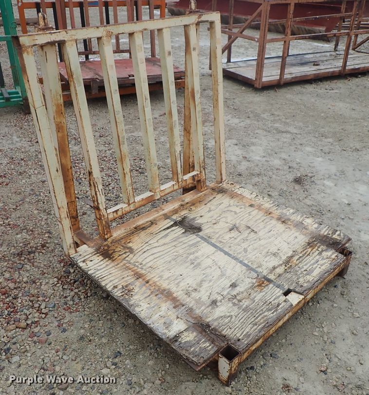 image for item FF9324 (5) L-racks