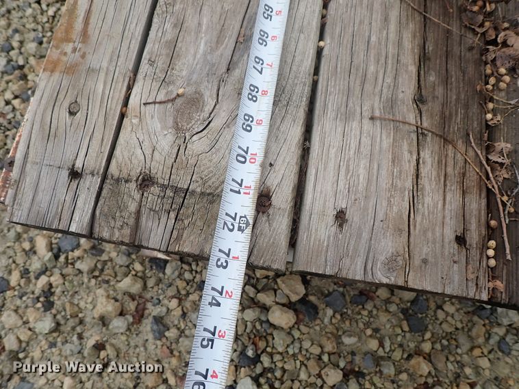 image for item FF9324 (5) L-racks