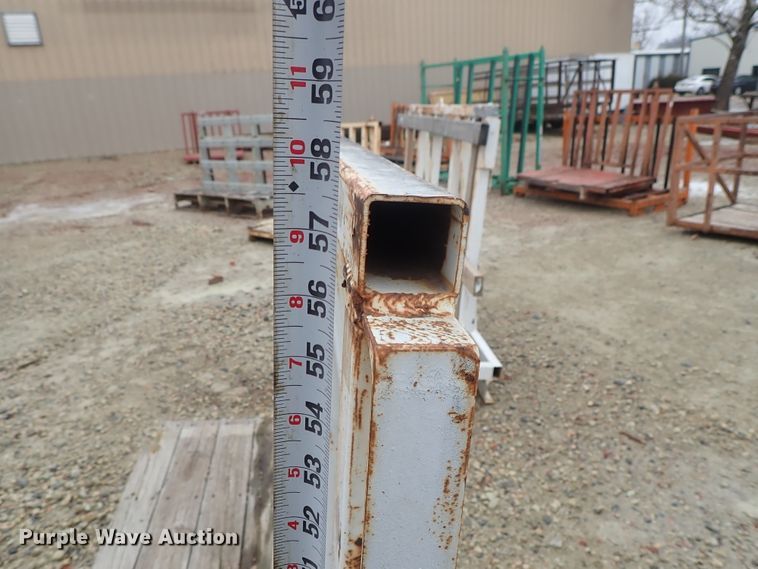 image for item FF9324 (5) L-racks