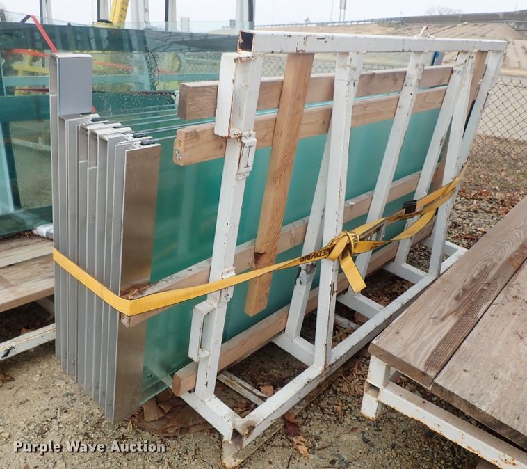 image for item FF9324 (5) L-racks