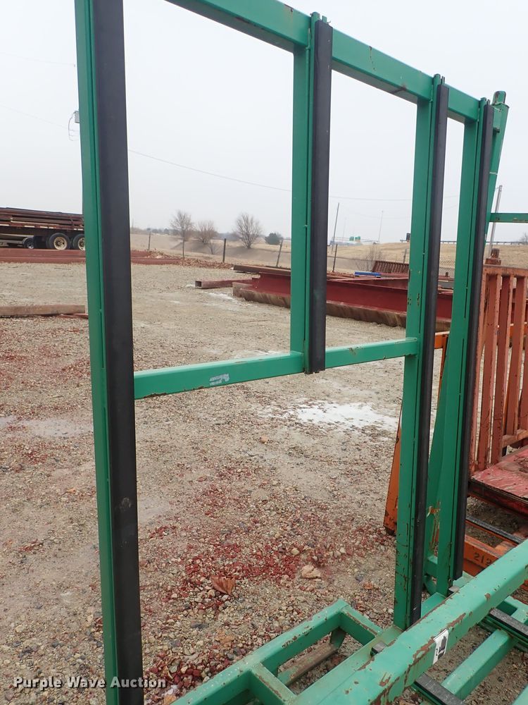 image for item FF9325 (6) L-racks