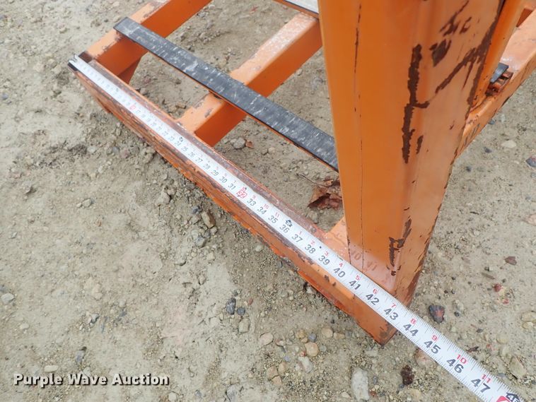 image for item FF9325 (6) L-racks