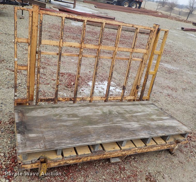 image for item FF9325 (6) L-racks