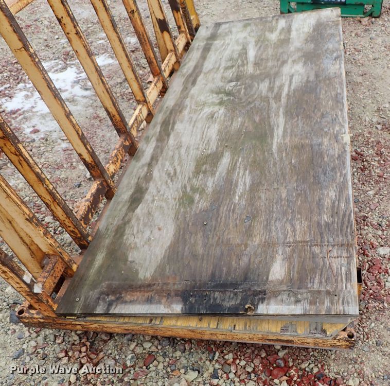 image for item FF9325 (6) L-racks