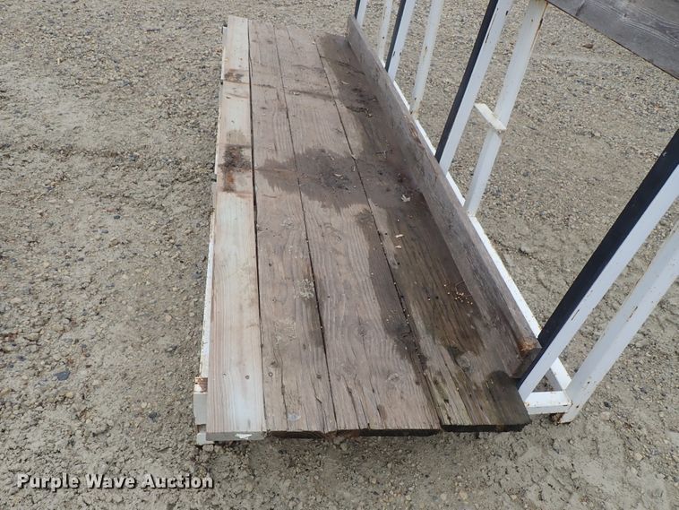 image for item FF9326 (4) L-racks