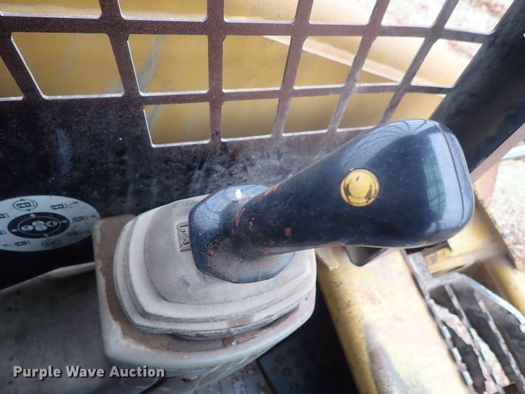 image for item FF9328 2002 Caterpillar 236 skid steer