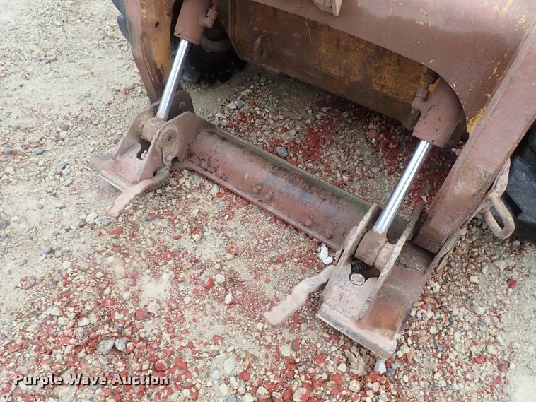 image for item FF9328 2002 Caterpillar 236 skid steer