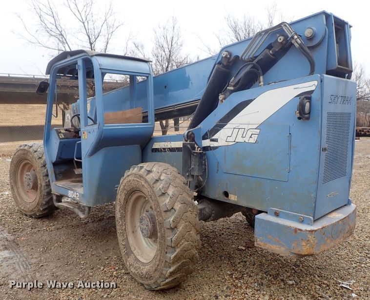 image for item FF9330 2006 SkyTrak 8042 telehandler