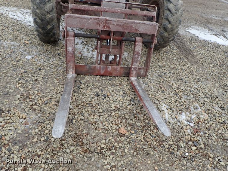 image for item FF9330 2006 SkyTrak 8042 telehandler