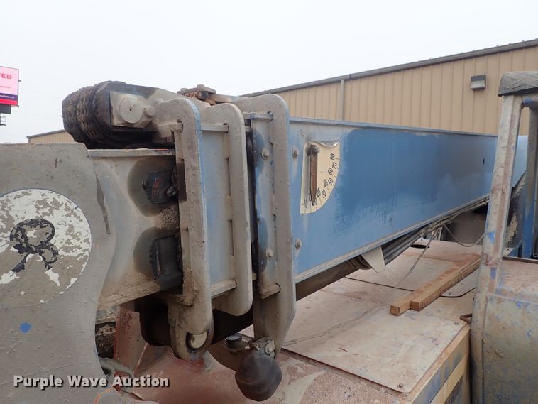 image for item FF9330 2006 SkyTrak 8042 telehandler